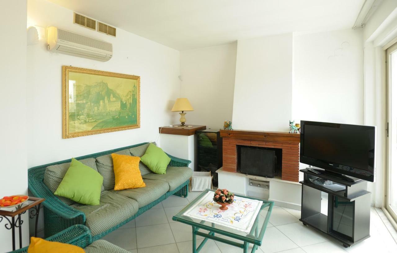 Amalfi Coast Houses أتراني المظهر الخارجي الصورة